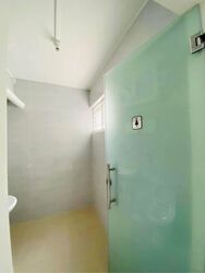 Tampines Street 12 (D18), Shop House #567435191